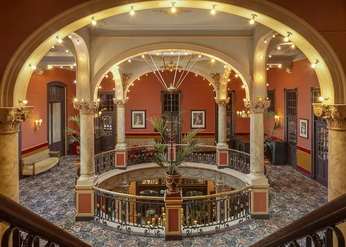 Hotel Des Indes - The Leading Hotels Of The World